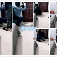 淫儿让巨根继父上门修门顺带乱伦取精（4）