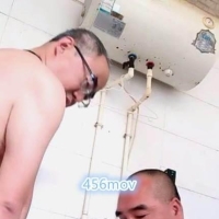 中年约眼镜熟年午间肉交与射精