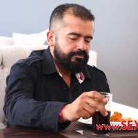 熊老爸赶走女儿男友自己满足性欲 新作