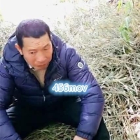 熊叔午间勾引大叔玩野战取精（3）