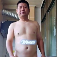 壮熊叔午后坐奸中年被怒操射套