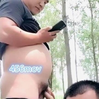 中年和胖熊树林淫乱颜射（19）