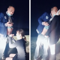 中年深夜开车野外打炮射超多精液