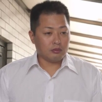 无码破解大叔忍不住来到邻居女郎卧室…（新作）