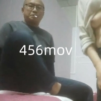 眼镜叔搞沐足按摩女（6）