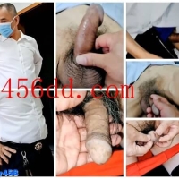 大叔约瘦老来玩艰难射精