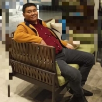 原创 六旬胖伯激情射杯子里