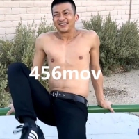 型男大叔的日常和泄欲 （PF）720P新作