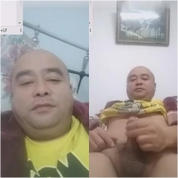 白胖叔射后还舔精