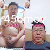 眼镜帅叔玩粗大屌射，好大好长