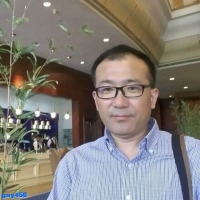 T512原创公司经理大叔边撸边舔语音互动撸射第一部