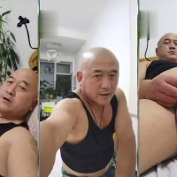 T330原创茶馆帅大叔激情语音互动撸射