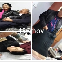 熟妇同时被三个老头轮玩 对话很精彩