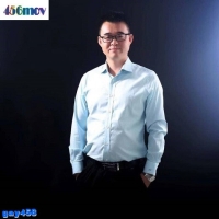 原创 某房产公司经理飞机射