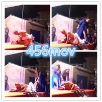 农村大舞台之饥渴老头强上脱衣舞女内射