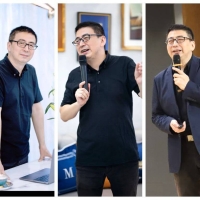 1386 强推 绝版 女声对话超帅配音大叔语音激情大粗屌射