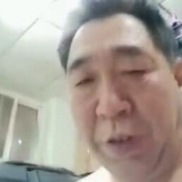 大伯视频玩大长屌