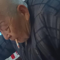 摸刚认识的老伯鸡巴