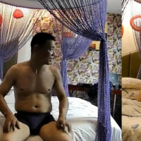 中年老板娘与情夫开房啪啪疯狂裹大鸡巴爱不释手+方言对白