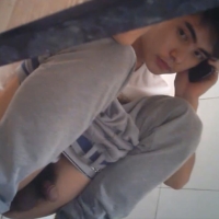 WC奇遇-歪头小哥