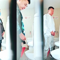 【商场厕所缝隙观鸡2210】-060