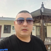 T531原创建筑公司监理在宿舍激情语音互动撸射第一部