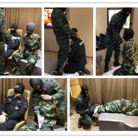 中年警熊定制军警丝袜口交