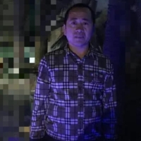 原创 骚帅老爸 多毛全裸语音射