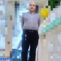 原创最新 超市骚老伯全程洗澡语音射