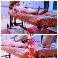 偷撸两顾客(其中一个狂喷好高)