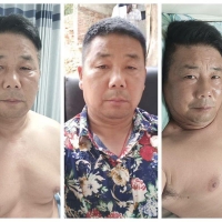 D1370 女声聊骚工人大叔洗澡+有趣语音调情大鸡射 两部都射