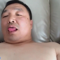 Q94原创猴精中年，玩CF的，非要我打OK。