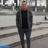 原创 北方壮硕帅叔老婆在家 偷偷玩射II