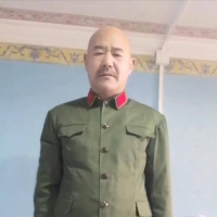 MB西装帅老诱惑+老式军装尿奴（合集）