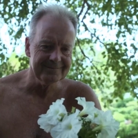 大粗屌帅老户外绿荫操美女【OJE】