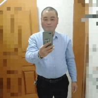 原创 胖幺爹全裸镜头面前喷射