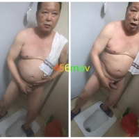 胖熊卫生间全程语音丰富表情玩喷射