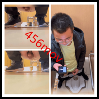 偷拍厕所中青打飞机（新）