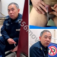 骚燕午夜勾引保安射10股（10）