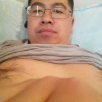 T482原创眼镜多毛中年大叔激情互动撸射