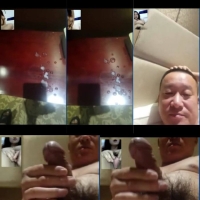 大叔在酒店开房射给我看